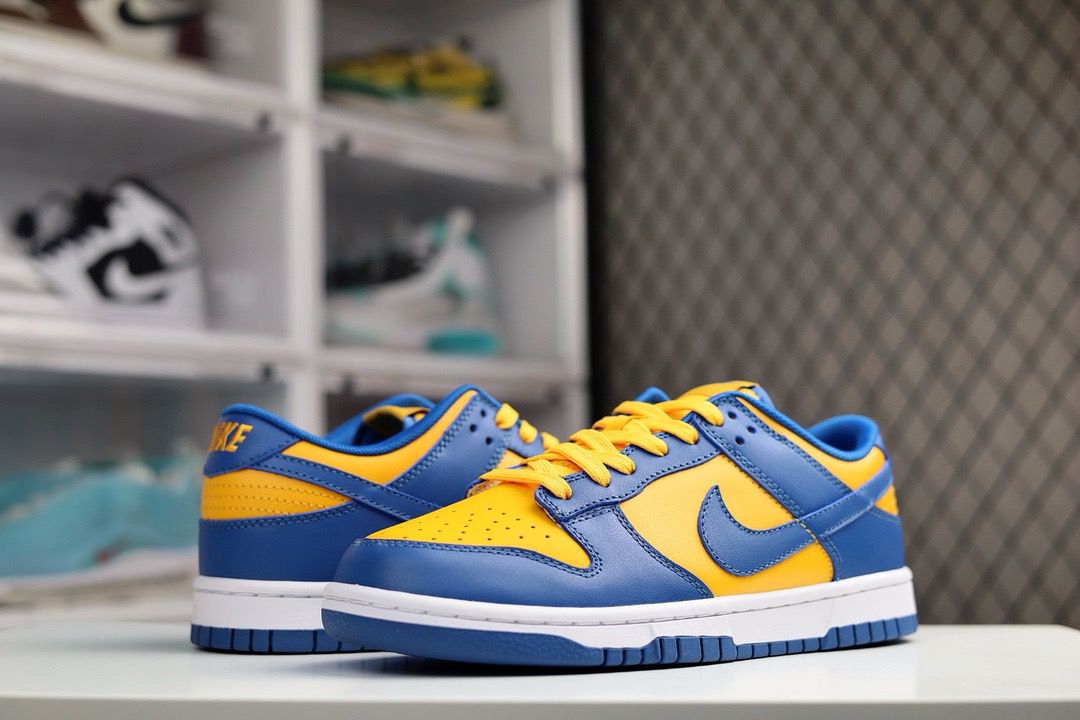 Nike Dunk Low Ucla