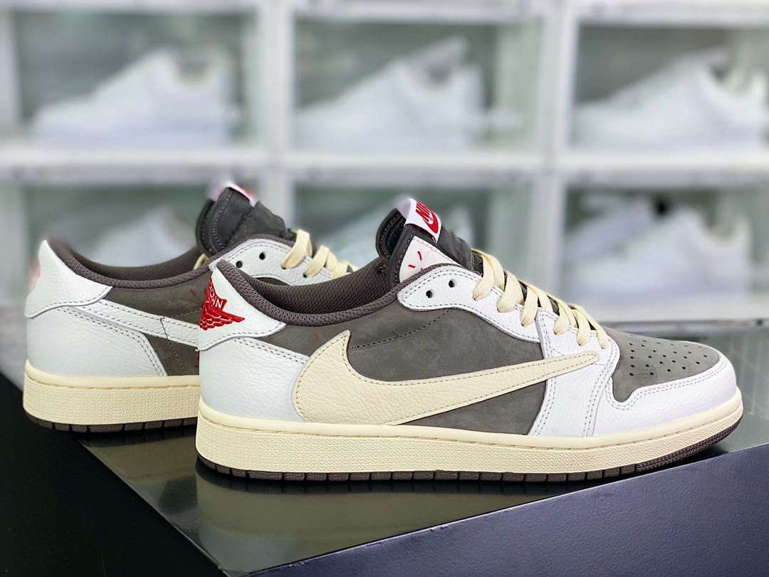 Air jordan 1 Low Travis Scott Reverse Mocha